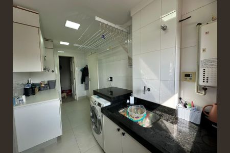 Apartamento à venda com 170m², 3 quartos e 3 vagasArea de Serviço
