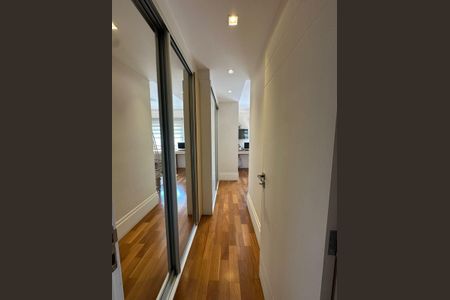 Apartamento à venda com 170m², 3 quartos e 3 vagasCorredor