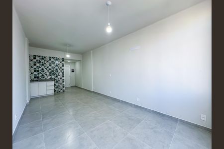 Studio de kitnet/studio para alugar com 1 quarto, 35m² em Centro, Rio de Janeiro