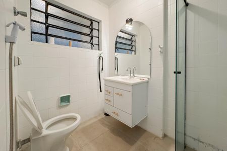 Apartamento para alugar com 77m², 3 quartos e sem vaga Apartamento para alugar com 77m², 3 quartos e sem vagaBanheiro
