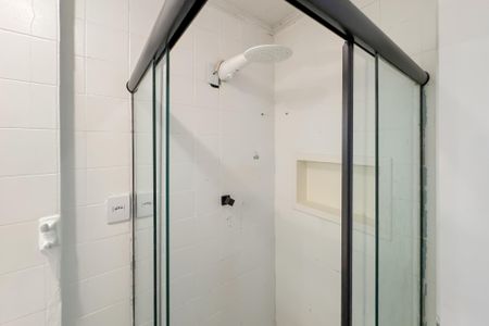 Apartamento para alugar com 77m², 3 quartos e sem vaga Apartamento para alugar com 77m², 3 quartos e sem vagaBanheiro