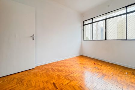 Apartamento para alugar com 77m², 3 quartos e sem vaga Apartamento para alugar com 77m², 3 quartos e sem vagaQuarto 1