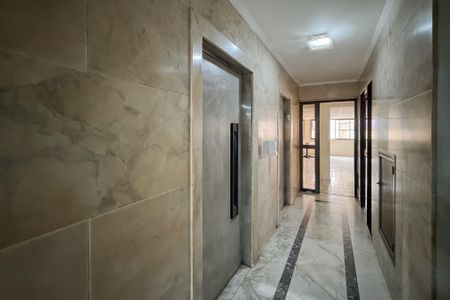 Apartamento para alugar com 77m², 3 quartos e sem vaga Apartamento para alugar com 77m², 3 quartos e sem vagaHall social