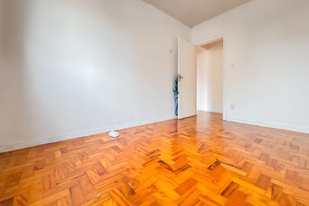 Apartamento para alugar com 77m², 3 quartos e sem vaga Apartamento para alugar com 77m², 3 quartos e sem vagaQuarto 3