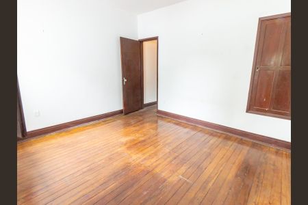 Casa à venda com 110m², 3 quartos e sem vaga Casa à venda com 110m², 3 quartos e sem vagaQuarto 1