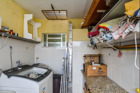 Casa à venda com 150m², 3 quartos e 2 vagasÁrea de Serviço