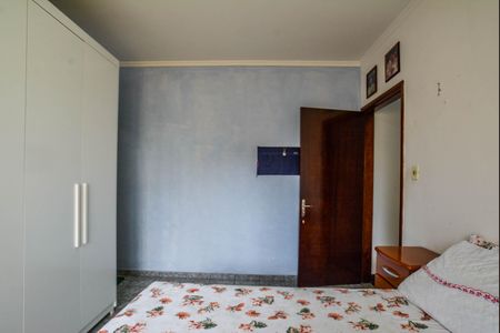 Casa à venda com 150m², 3 quartos e 2 vagas Suíte
