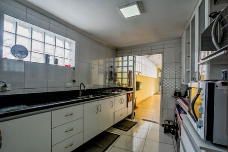 Casa à venda com 150m², 3 quartos e 2 vagasCozinha