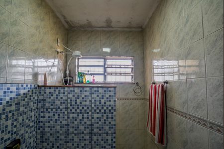 Casa à venda com 150m², 3 quartos e 2 vagasBanheiro 