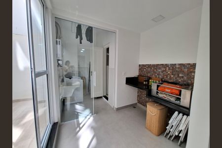 Apartamento à venda com 111m², 3 quartos e 1 vagaÁrea de Serviço