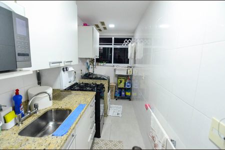Apartamento à venda com 135m², 2 quartos e 2 vagasCozinha