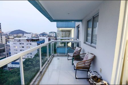 Sala de apartamento à venda com 2 quartos, 135m² em Tijuca, Rio de Janeiro