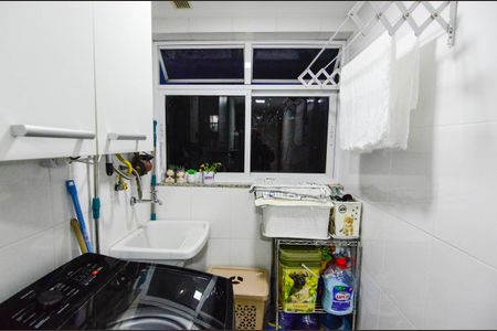 Apartamento à venda com 135m², 2 quartos e 2 vagasÁrea de Serviço