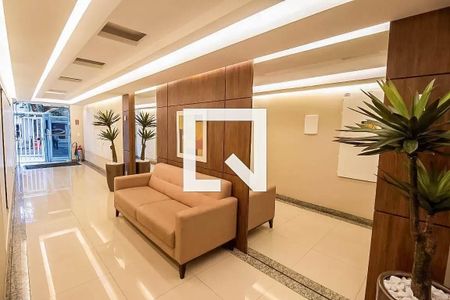 Apartamento à venda com 135m², 2 quartos e 2 vagasHall