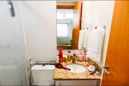 Apartamento à venda com 135m², 2 quartos e 2 vagasBanheiro da Suíte
