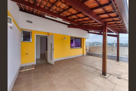 Apartamento à venda com 92m², 2 quartos e 1 vagaTerraço