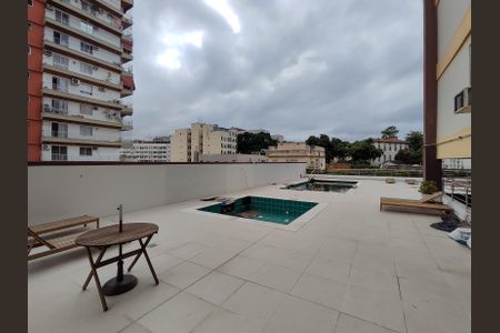Apartamento à venda com 92m², 2 quartos e 1 vagaÁrea comum - Piscina