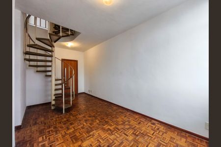 Apartamento à venda com 92m², 2 quartos e 1 vagaSala