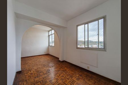 Apartamento à venda com 92m², 2 quartos e 1 vagaSala