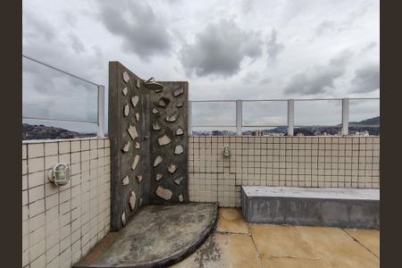 Apartamento à venda com 92m², 2 quartos e 1 vagaTerraço