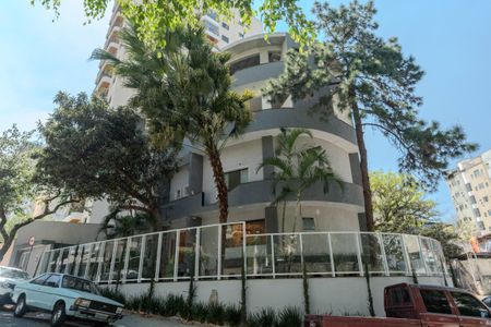 Studio para alugar com 27m², 1 quarto e sem vaga Studio para alugar com 27m², 1 quarto e sem vagaFachada