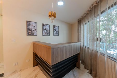 Studio para alugar com 27m², 1 quarto e sem vaga Studio para alugar com 27m², 1 quarto e sem vagaHall de entrada