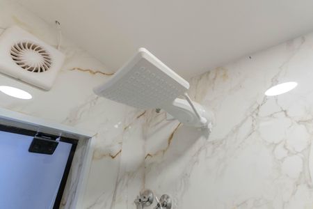 Studio para alugar com 27m², 1 quarto e sem vaga Studio para alugar com 27m², 1 quarto e sem vagaBanheiro