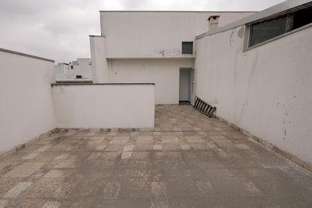 Apartamento à venda com 55m², 2 quartos e 1 vaga Apartamento à venda com 55m², 2 quartos e 1 vagaCobertura