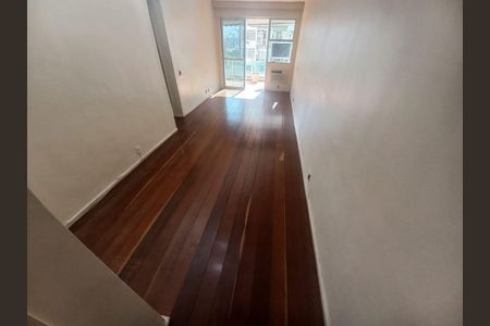 Apartamento à venda com 100m², 2 quartos e 1 vagaFoto 08