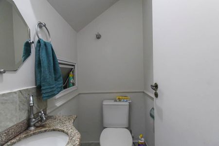 Casa de condomínio para alugar com 98m², 3 quartos e 2 vagas Casa de condomínio para alugar com 98m², 3 quartos e 2 vagasLavabo