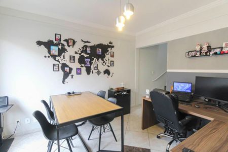 Casa de condomínio para alugar com 98m², 3 quartos e 2 vagas Casa de condomínio para alugar com 98m², 3 quartos e 2 vagasEscritório