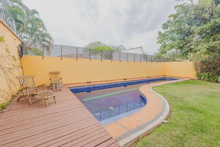 Casa à venda com 540m², 4 quartos e 4 vagasPiscina