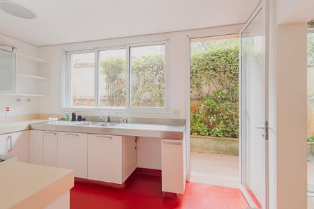 Casa à venda com 540m², 4 quartos e 4 vagasCozinha