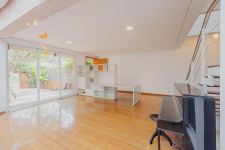 Sala 2 de casa à venda com 4 quartos, 540m² em Alto de Pinheiros, São Paulo