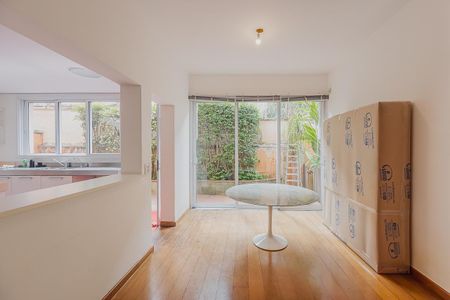 Casa à venda com 540m², 4 quartos e 4 vagasCozinha