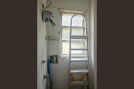 Apartamento para alugar com 250m², 4 quartos e 2 vagasBanheiro de Serviço