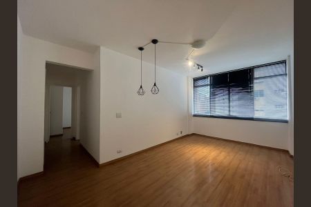 Apartamento à venda com 2 quartos, 75m² em Jardim Paulista, São Paulo