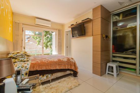 Casa de condomínio à venda com 194m², 3 quartos e 1 vaga Casa de condomínio à venda com 194m², 3 quartos e 1 vagaSuíte