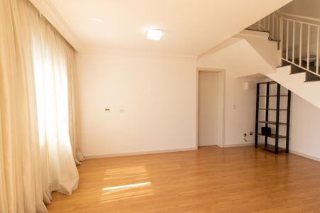 Sala de apartamento para alugar com 3 quartos, 92m² em Novo Mundo, Curitiba