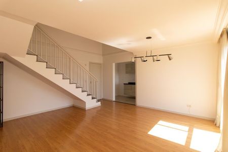 Sala de apartamento para alugar com 3 quartos, 92m² em Novo Mundo, Curitiba