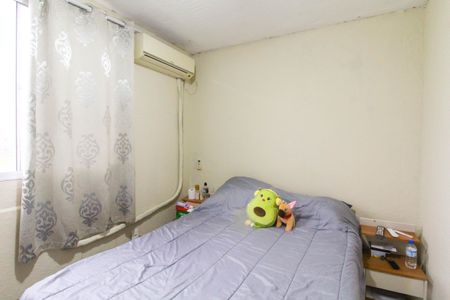 Quarto 2 de apartamento à venda com 2 quartos, 42m² em Mato Grande, Canoas