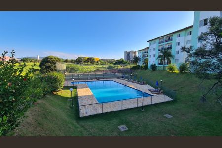 Apartamento à venda com 66m², 2 quartos e 1 vagaÁrea comum - Piscina