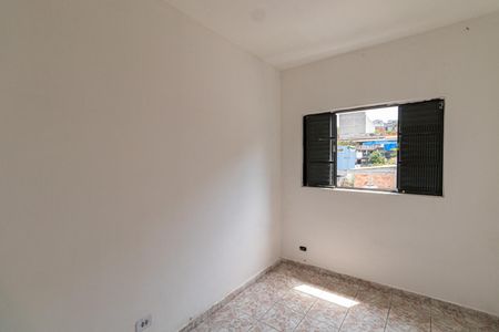 Quarto 2 de casa para alugar com 3 quartos, 100m² em Vila Santista, São Paulo