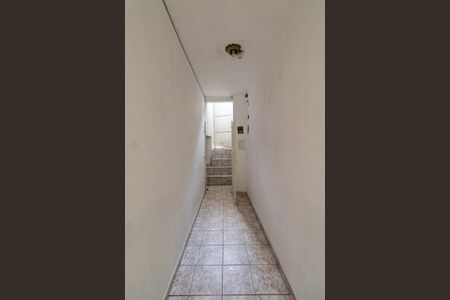 Casa para alugar com 100m², 3 quartos e sem vaga Casa para alugar com 100m², 3 quartos e sem vagaCorredor