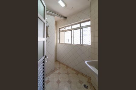 Apartamento para alugar com 135m², 3 quartos e 1 vagaÁrea de Serviço