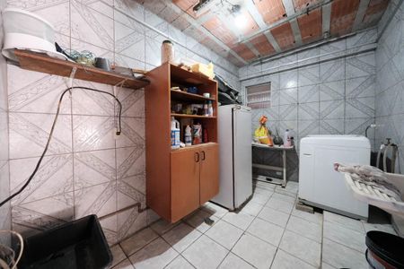 Casa à venda com 450m², 5 quartos e 6 vagasÁrea de Serviço