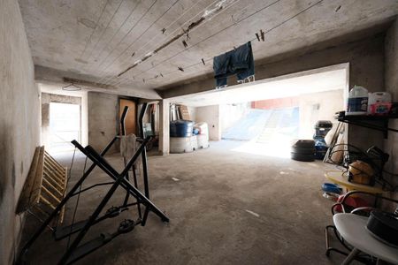 Casa à venda com 450m², 5 quartos e 6 vagasGaragem