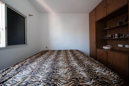 Casa à venda com 450m², 5 quartos e 6 vagasQuarto 1