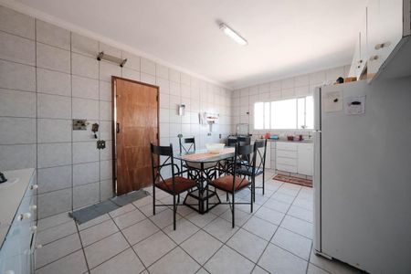 Casa à venda com 450m², 5 quartos e 6 vagasCozinha