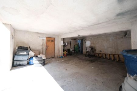 Casa à venda com 450m², 5 quartos e 6 vagasGaragem
